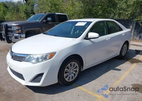 2014 Toyota Camry L из США, поврежденный, VIN 4T1BF1FK1EU867764